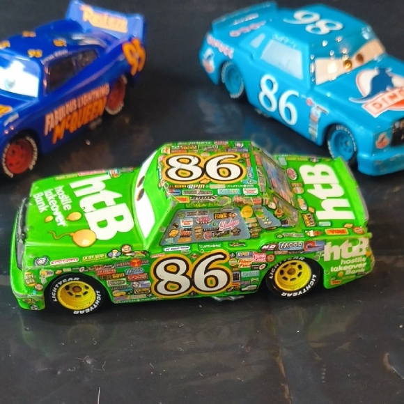 Disney Pixar Cars - 3 Die-Cast Car Collection - Picture 6 of 10